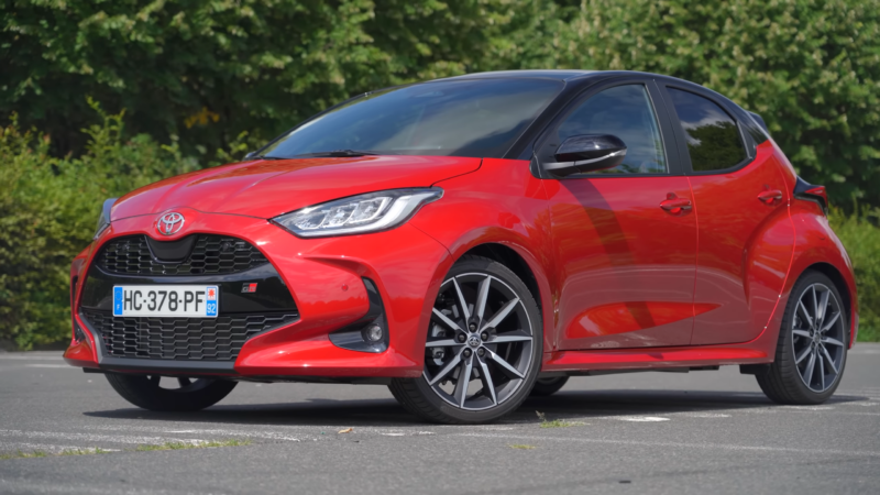la-verite-sur-la-toyota-yaris-130h-gr-sport-est-ce-vraiment-la-meilleure-_-0-46-screenshot